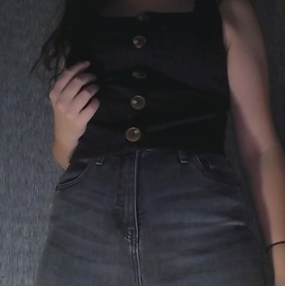 Buttoned top